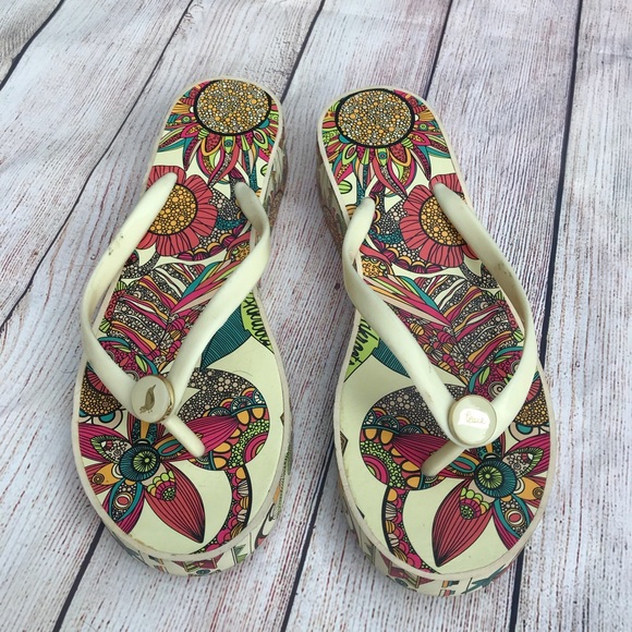 sakroots flip flops